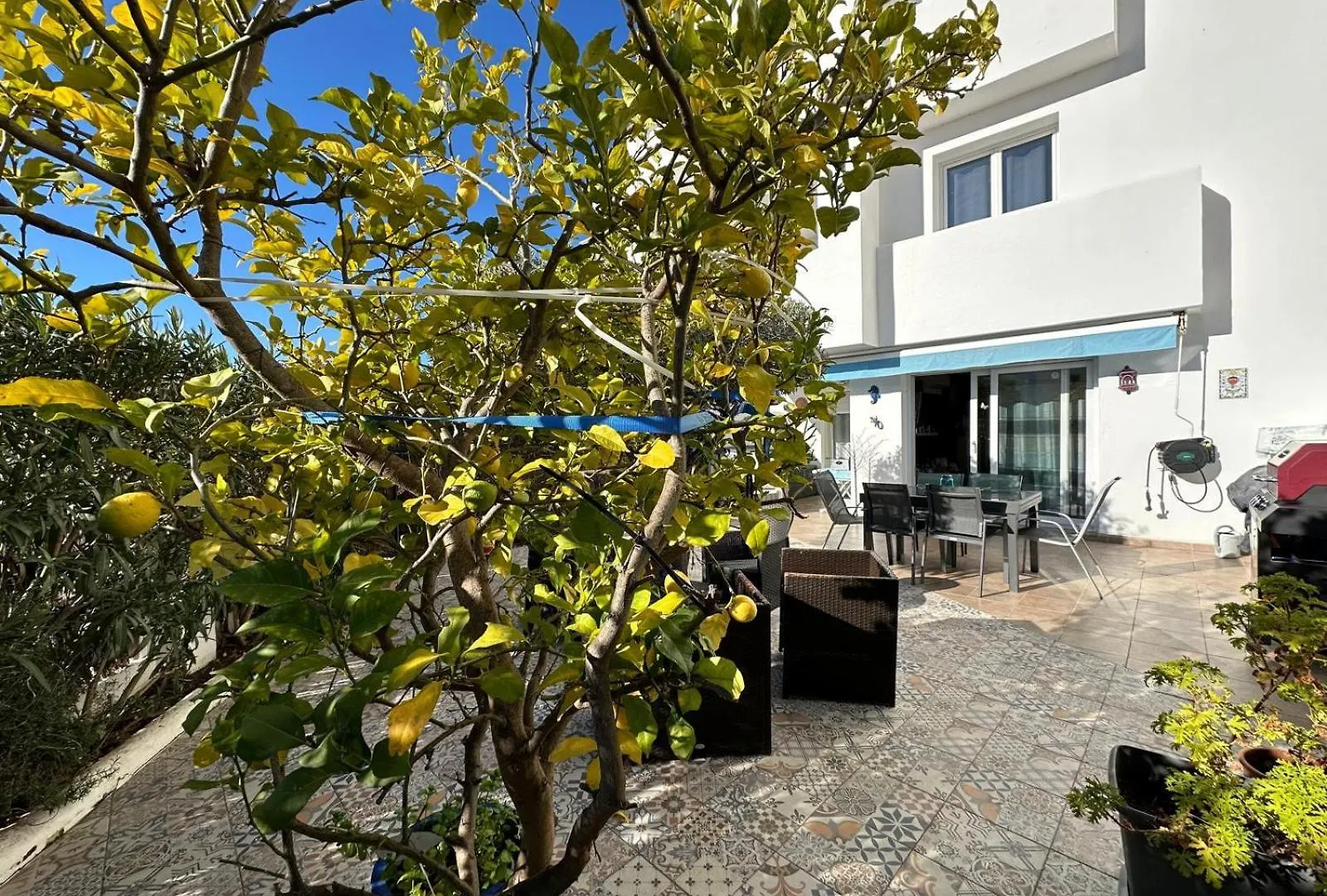 Bonito Apartamento Con Gran Terraza Y Piscina Comunitaria Roses 0*,  İspanya
