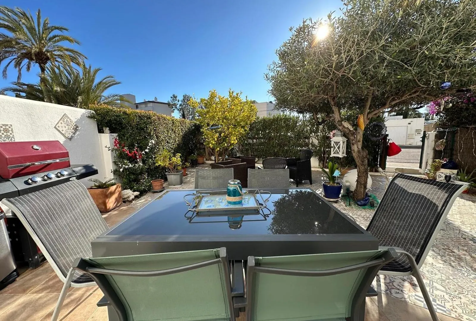 Daire Bonito Apartamento Con Gran Terraza Y Piscina Comunitaria Roses